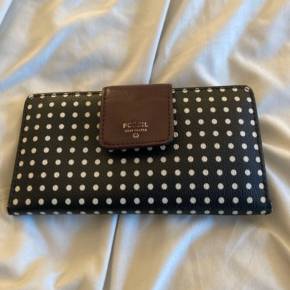 Fossil wallet
